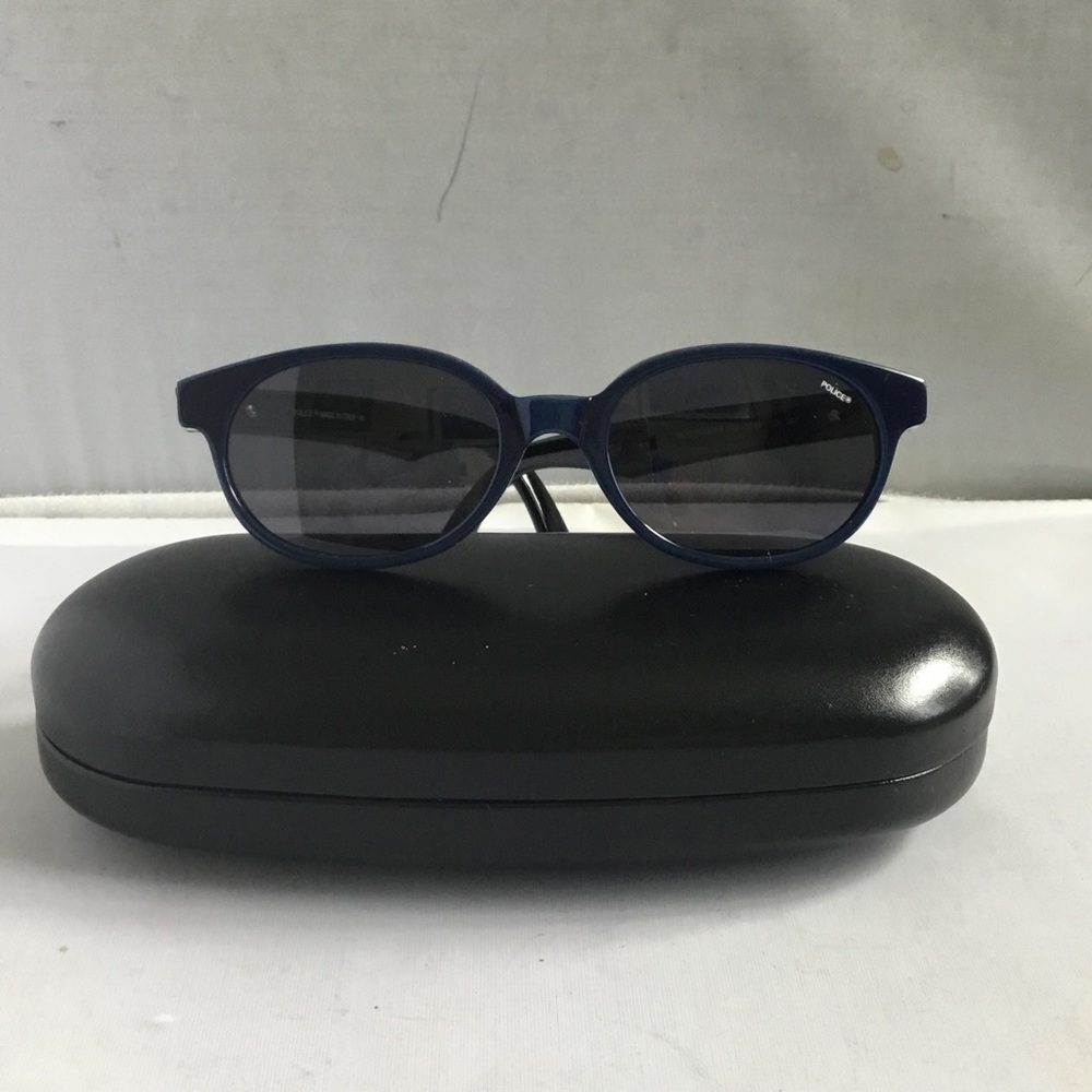 Police Navy Frame Sunglasses with Black Lenses
